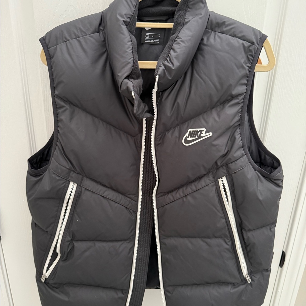 Nike Black Puffer Vest